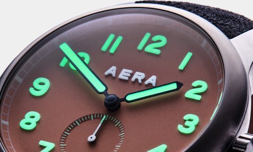 Aera M-1 Dune: A Dusty Pink Tribute to SAS ‘Pink Panther' Land Rovers