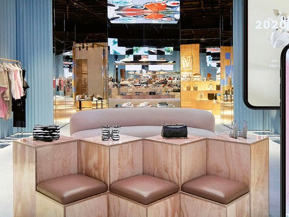 Shared intelligence: the new architecture for growth in luxury