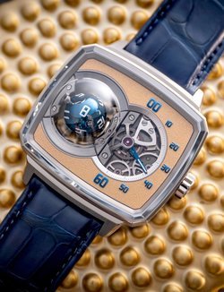 hautlence_hl_sphere_02_1_-_europa_star_watch_magazine_2020