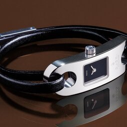 Gucci 6100