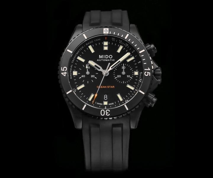 The Ocean Star model comes in a chronograph version for the first time this year. Mido's automatic Calibre 60 is housed in a black DLC-treated stainless steel case. The screw-down case back reveals a polished starfish relief.