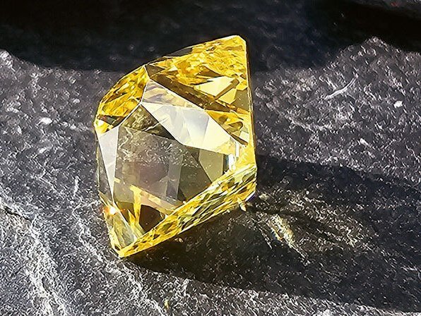 Old cut diamonds and the Taylor Swift effect