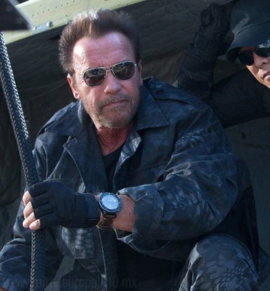 Arnold Schwarzenegger wearing the U-Boat U-42 Unicum Watch in “The Expendables 3”