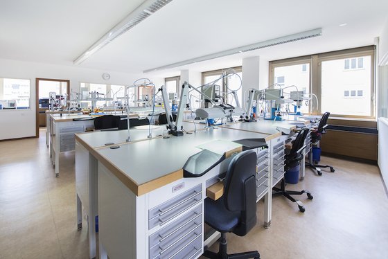 TAN SA – watchmaking ateliers