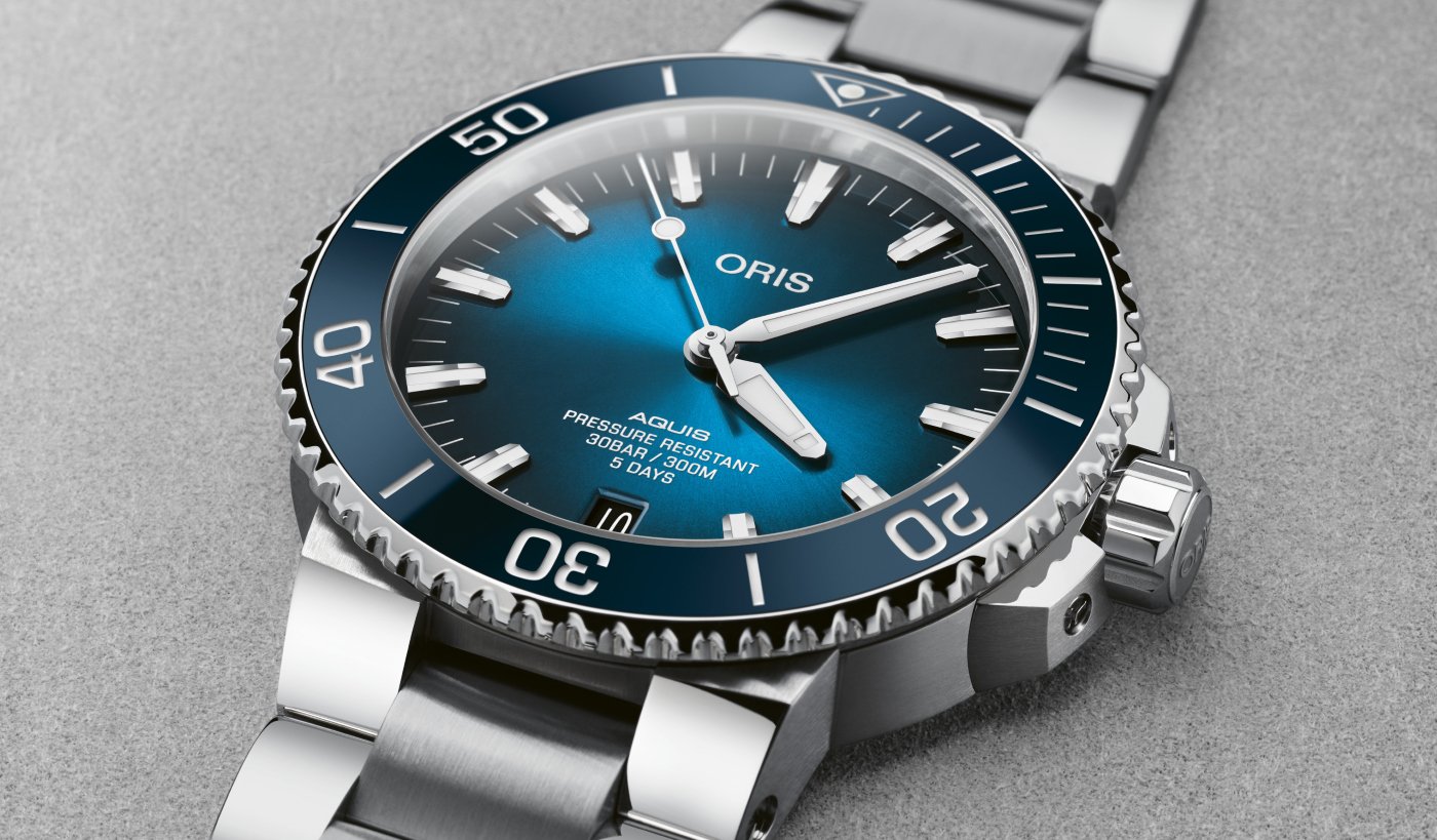 Oris: the new Calibre 400 equips a first model