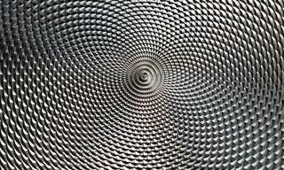Behind the scenes of a decorative art: Guilloché