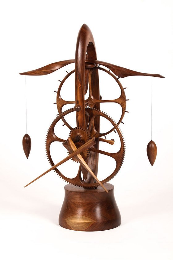 Timeshapes: sculptures or timekeepers?