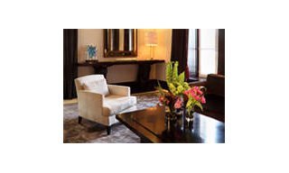 DeLaneau opens its first boutique