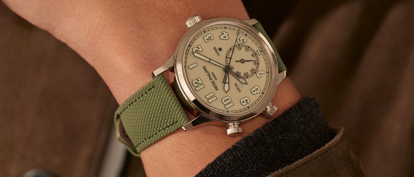 Patek Philippe Calatrava Pilot Travel Time Reference 5524G-010: an elegant travel companion