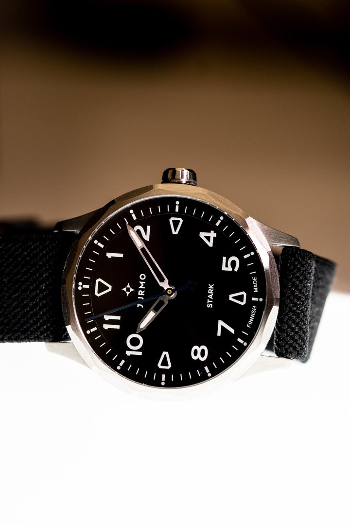 Jurmo Stark draws inspiration from the world's of field watches.