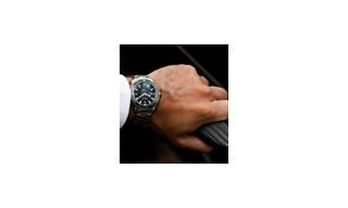 James Bond's New Watch in Skyfall