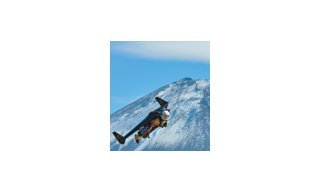 Breitling's jet man makes first flight in Asia