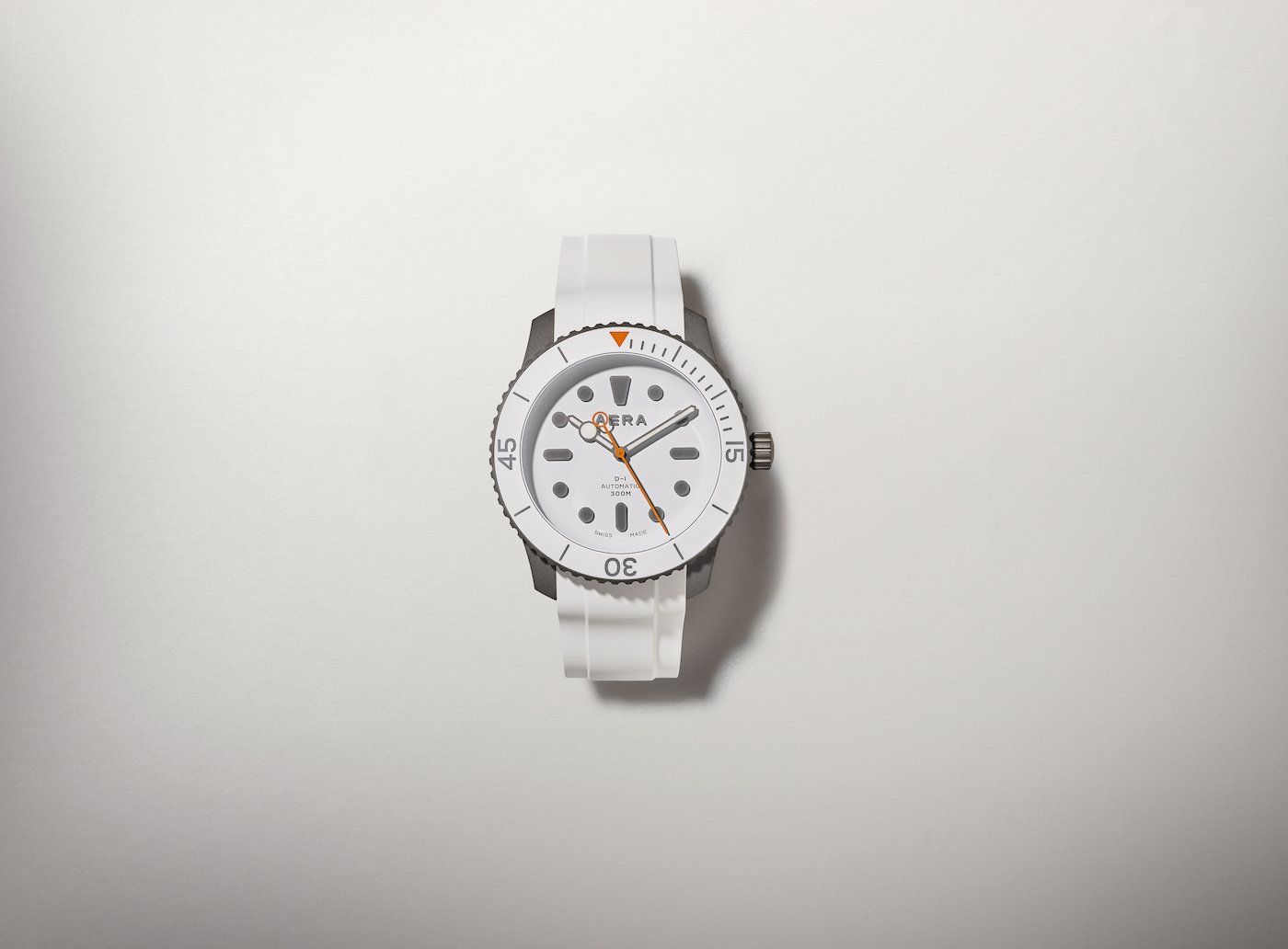 Todd Snyder and Aera Instruments join forces with the D-1 Diver Watch