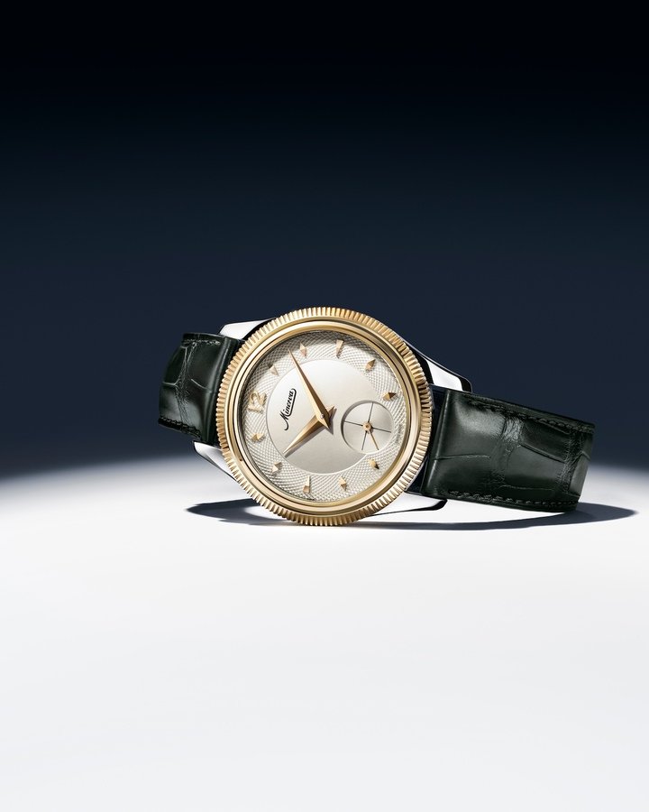 Minerva The Unveiled Crownless, the first model of this new era to bear the Minerva signature alone. Its distinctive aesthetic stems from the absence of a crown, with winding and time-setting functions controlled directly via the bezel.