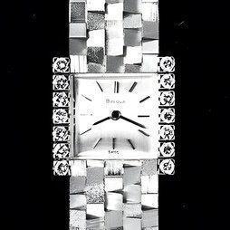 BULOVA