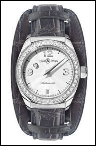 MYSTERY DIAMONDThe diamond that gives the time