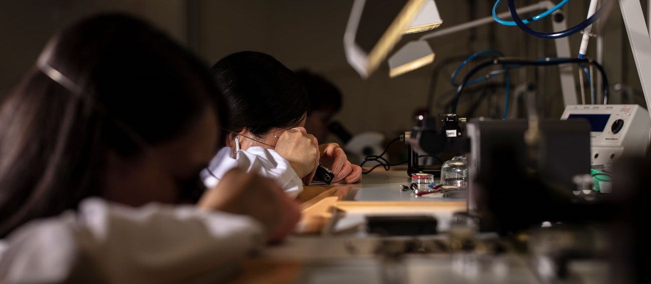 Swiss watchmaking: the workforce has contracted by 3%