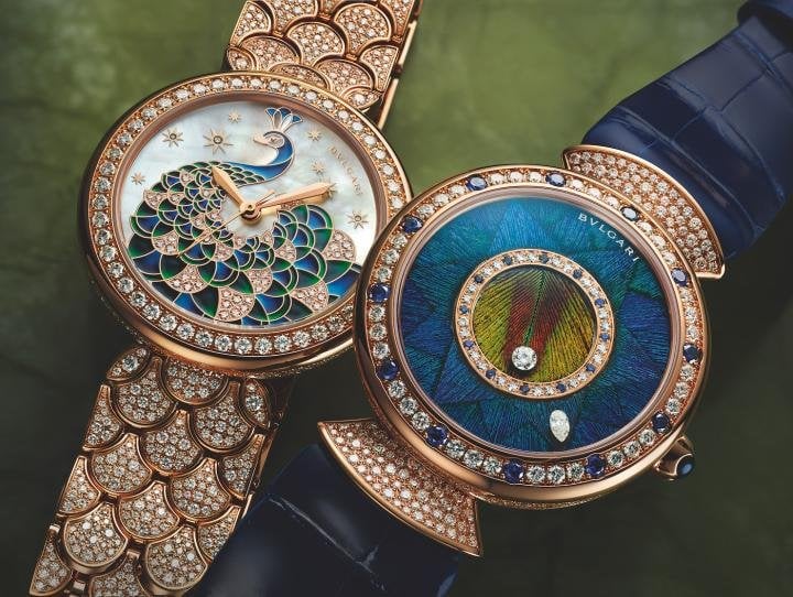 Crafted in a limited edition of 50 pieces, the Divas' Dream Peacock Dischi features a natural peacock feather marquetry dial. The Divas' Dream Peacock Diamonds features a peacock motif set against a mother-of-pearl backdrop.