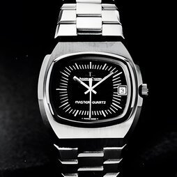 JAEGER - LECOULTRE “Master-Quartz”