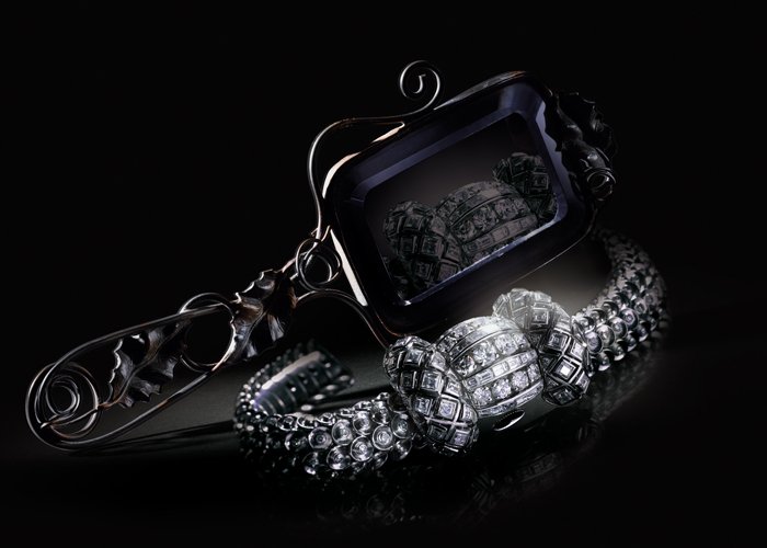 Jaeger-LeCoultre Jewellery “Secret” Watch with Cover (circa 1945)