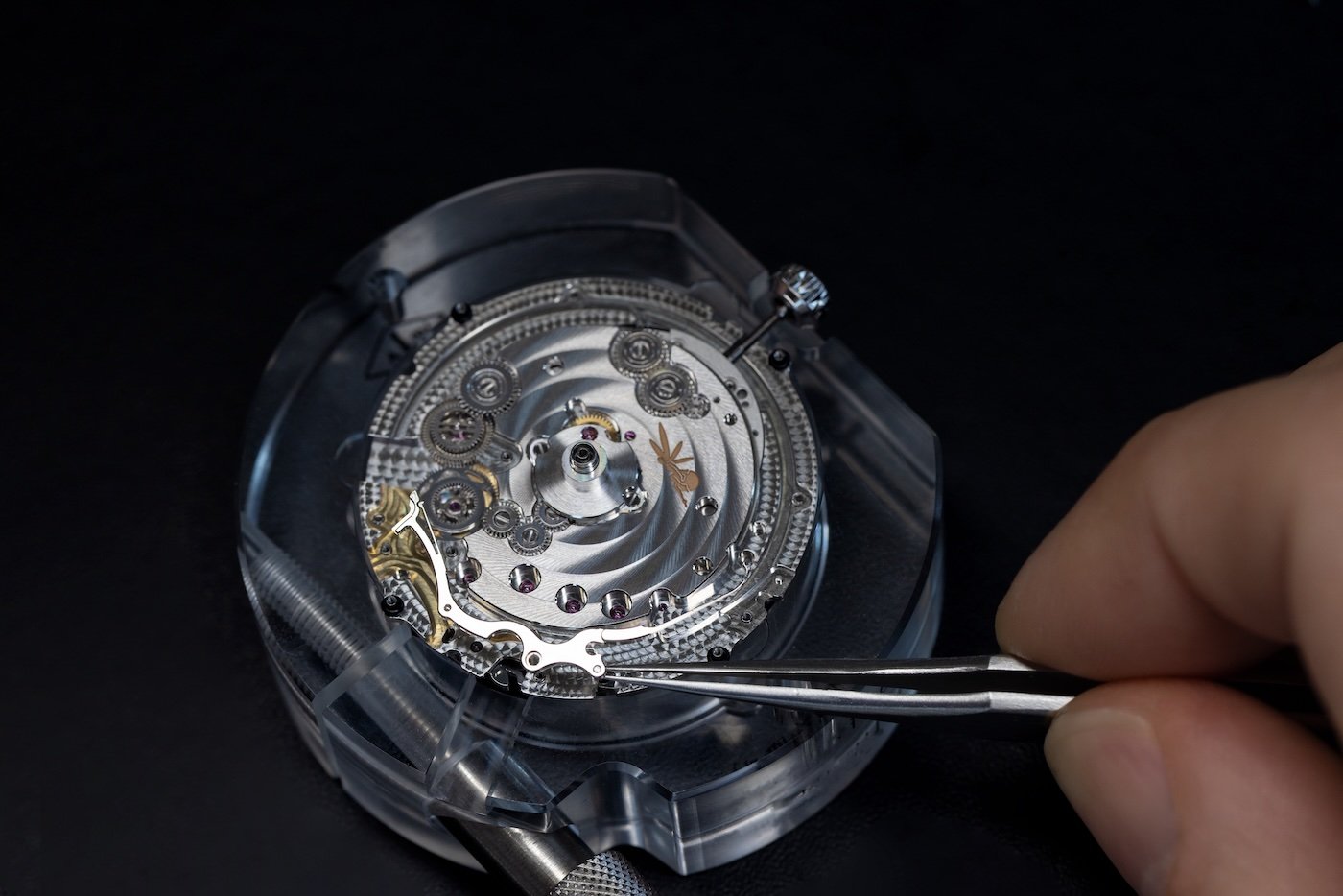 Van Cleef & Arpels, a little closer to the stars