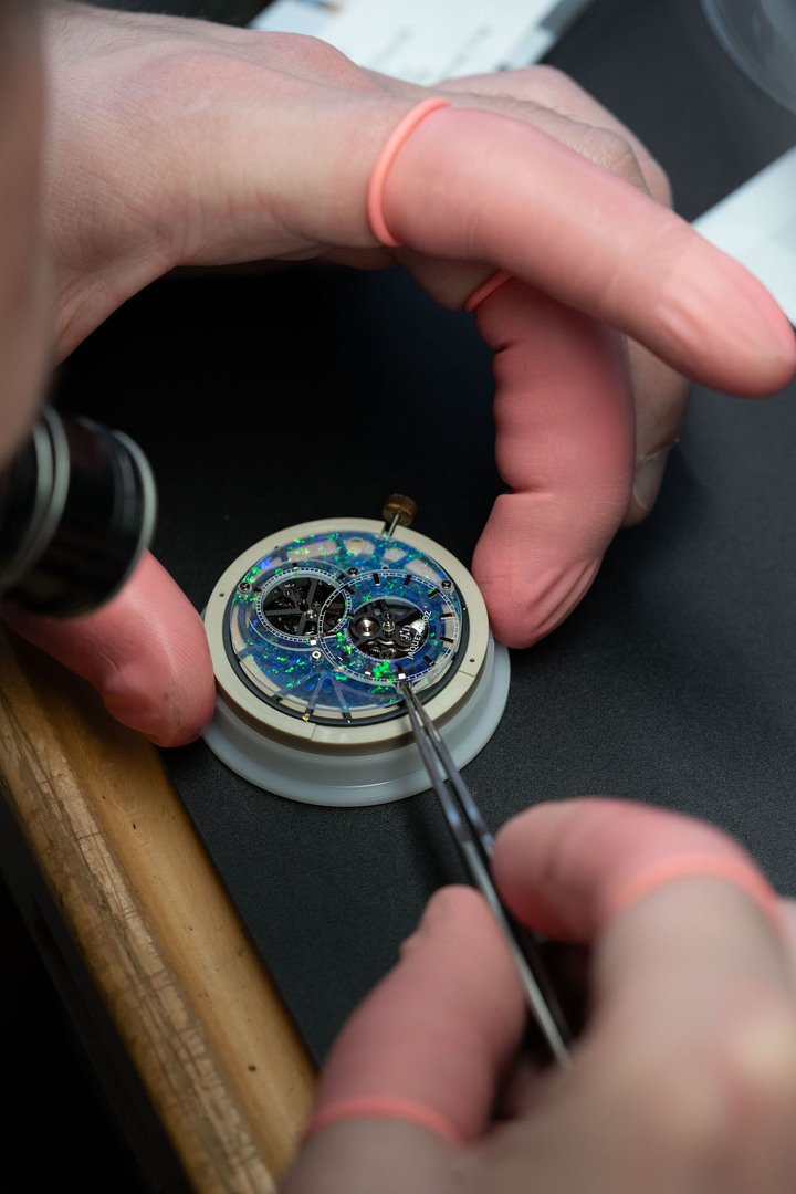  Jaquet Droz unveils the Tourbillon Skelet Sapphire Opal