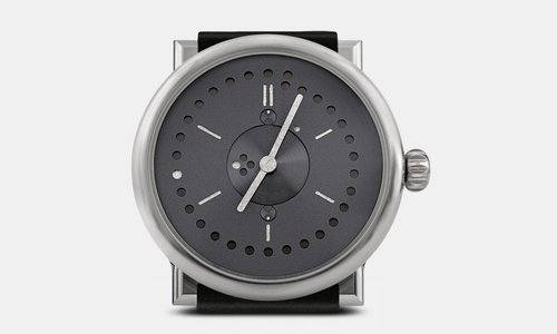 Ochs und junior: A perpetual calendar for the holiday season
