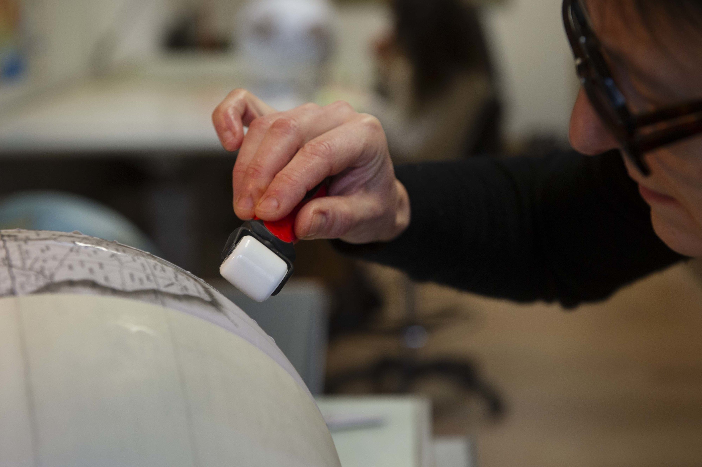 Globe Sauter & Cie: the Earth, handcrafted