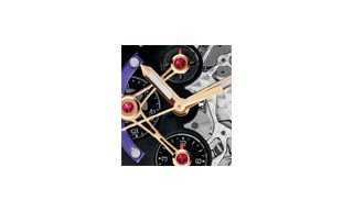 Versace's Skillful Fusion of Watchmaking and Fashion Art