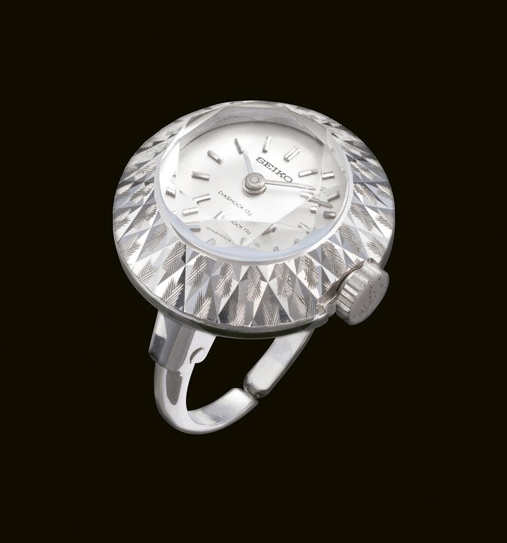 1965 Ring watch