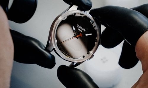 Tissot, neo-vintage and connectivity