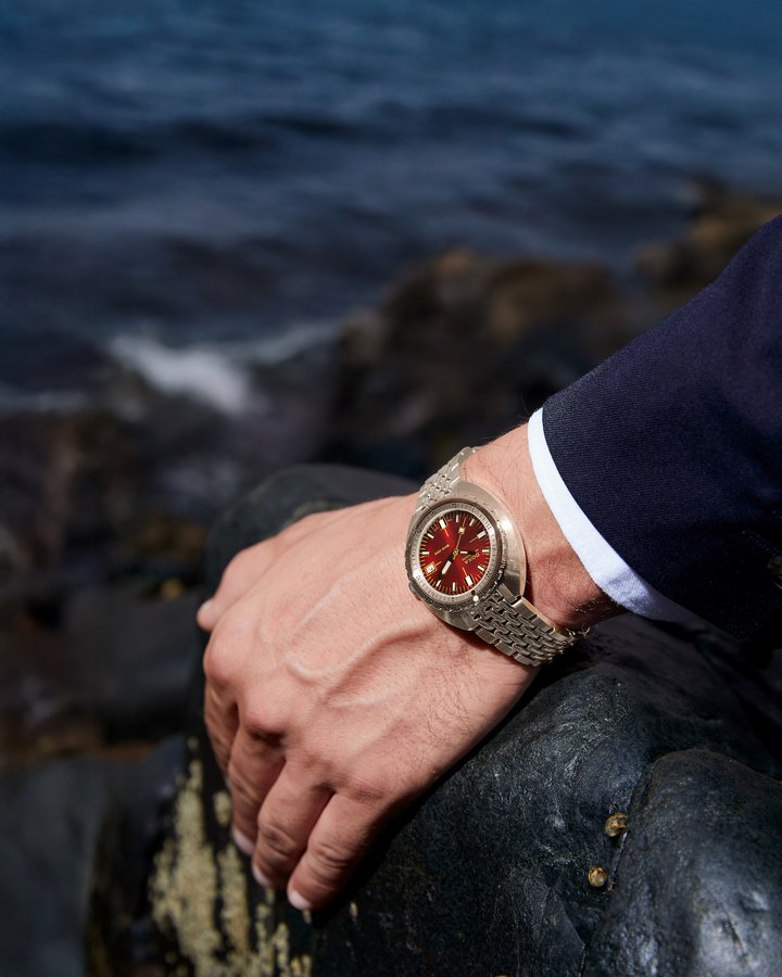 Doxa & Ahmed Seddiqi Celebrate 75 Years with the SUB 250 Ahmed Seddiqi