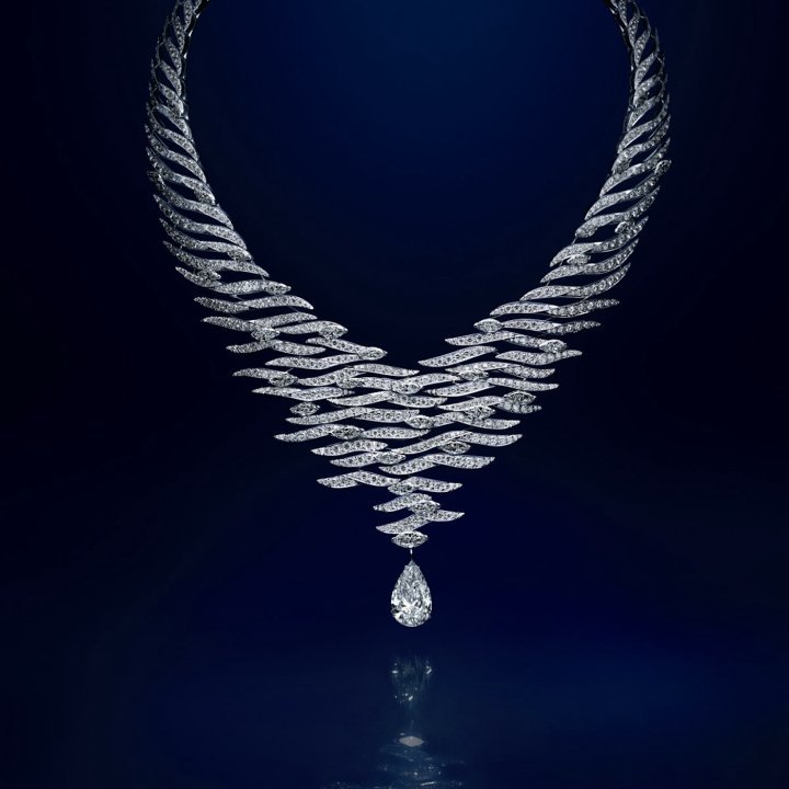 Chaumet - Ondes et Merveilles Collection, On the Water's Surface necklace