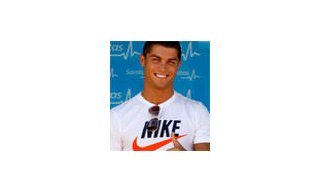 Cristiano Ronaldo, arrives in Madrid wearing his deLaCour Bichrono