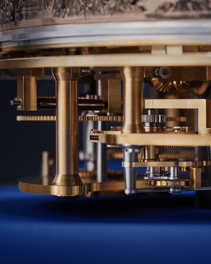 Louis Vuitton x De Bethune LVDB-03 Louis Varius Project