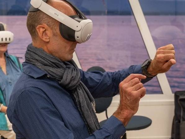 “Virtual Hall”: the symphony orchestra in the immersive era