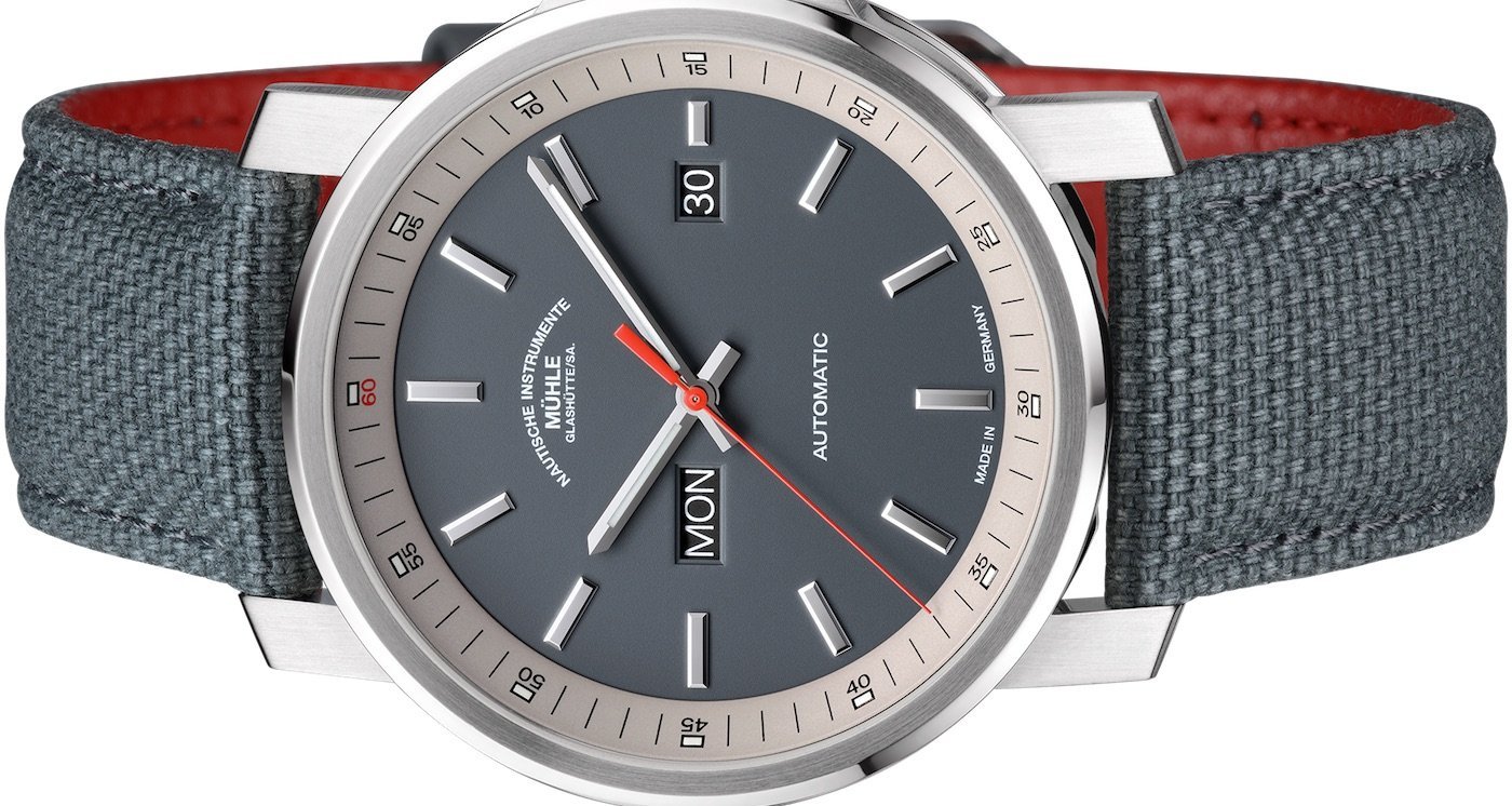 Straightforward watchmaking: the Mühle-Glashütte 29er Tag/Datum