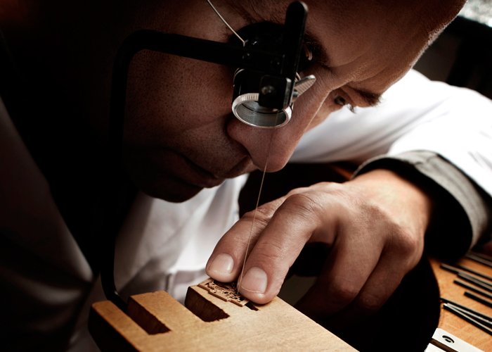 Dominique Vuez, master engraver at Jaeger-LeCoultre