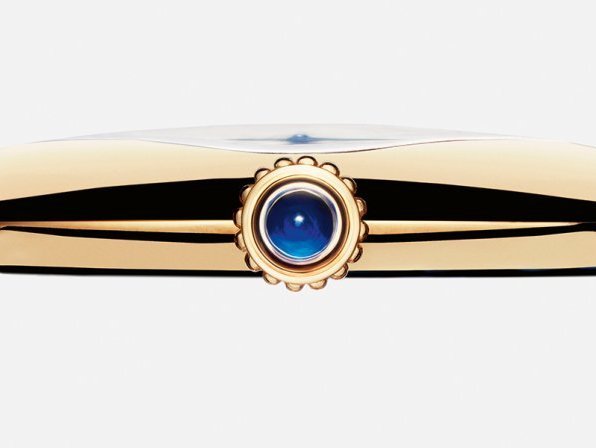 Cartier Pebble-Shaped watch 