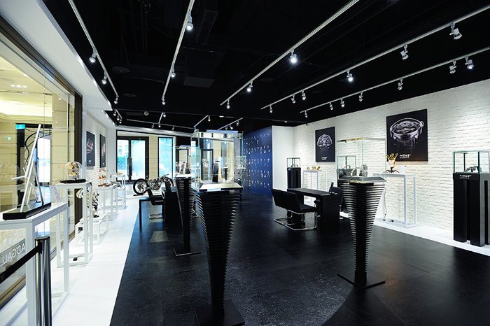 Taipei M.A.D.Gallery by MB&F