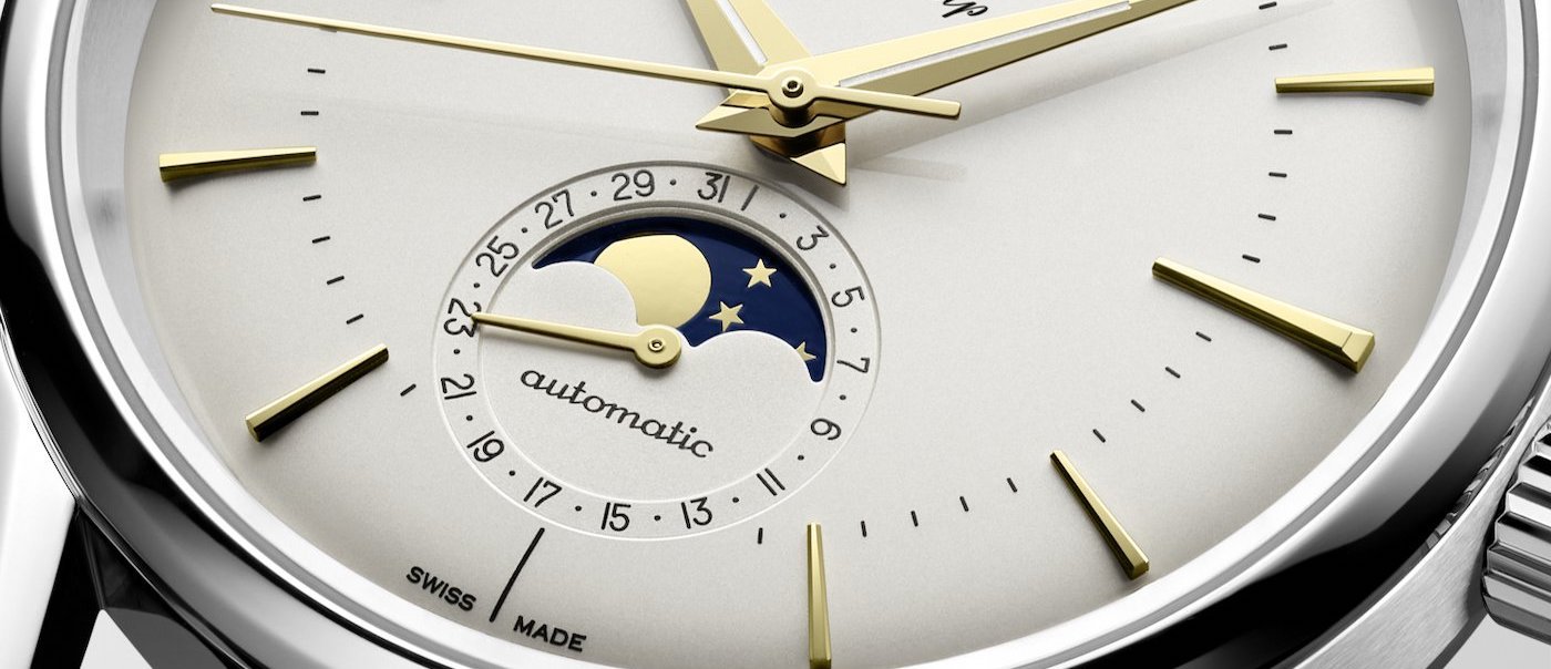 Longines: new Flagship Heritage models with moon-phase function 