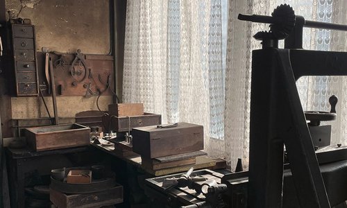 The forgotten workshop