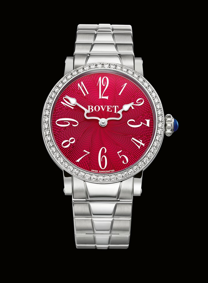 RÉCITAL 12 36MM: Case Dimier case. 36mm diameter, 9.15mm thick. Stainless-steel case with sapphire crystal. Bezel set with 56 brilliant-cut diamonds (approx. 1.08 cts) Dial Raspberry or turquoise lacquered guilloché, or white mother-of-pearl. Hour and minute hands form a heart once an hour Movement High-watchmaking self-winding movement (calibre 11BA15). 11½” diameter. 91 components including 25 jewels. 28,800 vph/4 Hz frequency. 42-hour power reserve Functions Hours, minutes Water Resistance 30m Strap Interchangeable steel bracelet/alligator strap.
