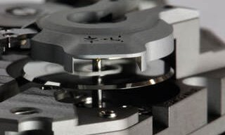 Lab - URWERK - ADDING INTELLIGENCE to the mechanical watch