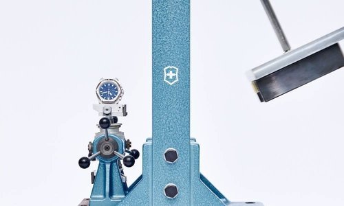 Victorinox, testing to the max