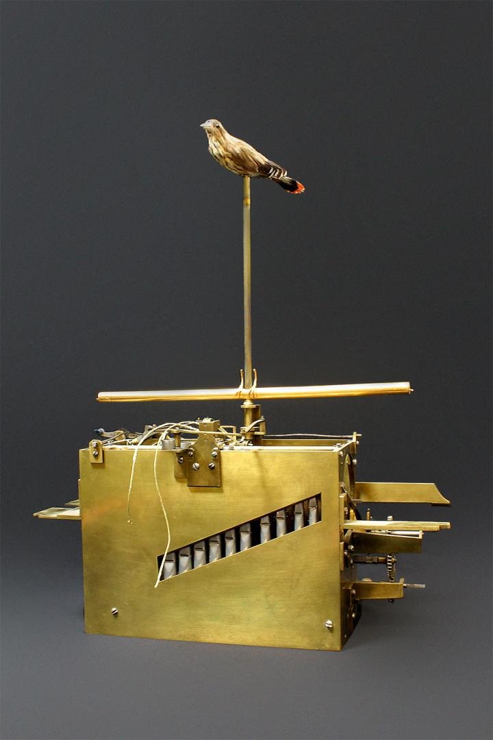 The Pierre Jaquet-Droz mechanism of a singing-bird pendulum clock Under restoration. It is likely that Napoleon himself commissioned this piece to give to the Princess of Würtenberg.