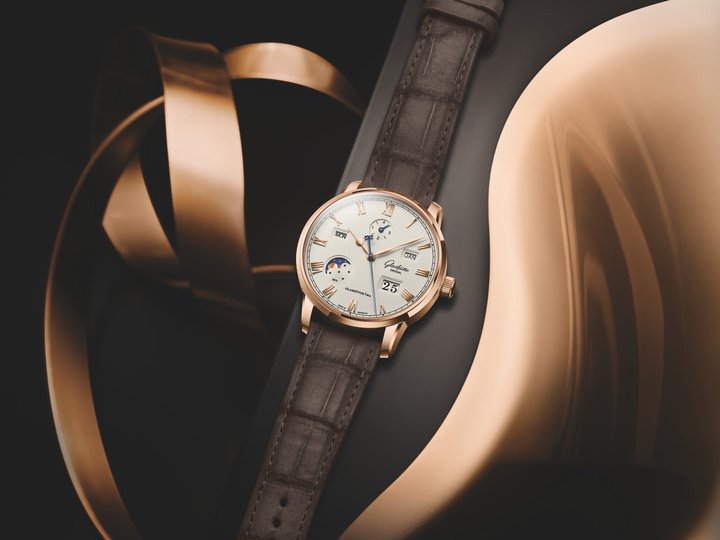 Glashütte Original adds new Senator Excellence models