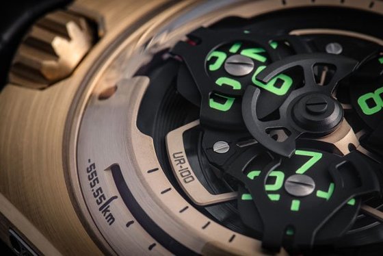 The cosmic attraction of watchmaking