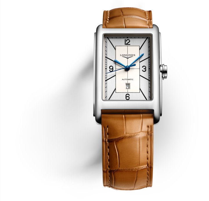 Inspired by a model from the 1920s with a distinctive rectangular case, the Longines DolceVita is available this year with a new sectorised dial typical of the Art Deco period.