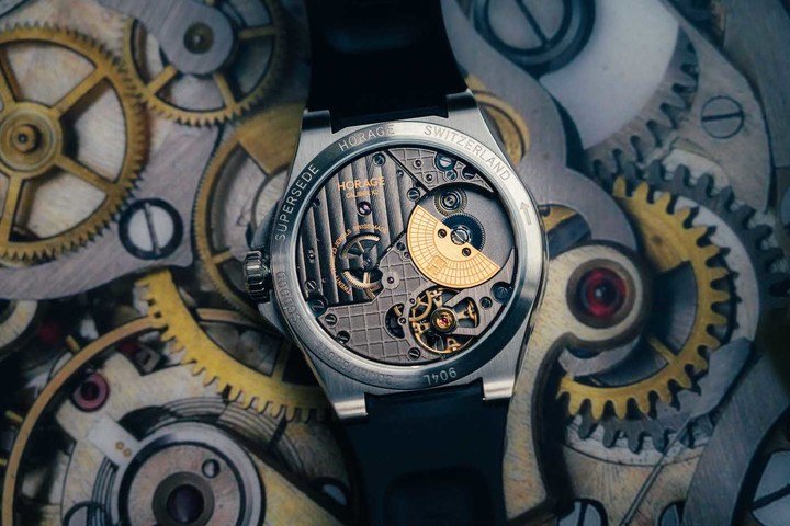 Horage Supersede: surpass the past 
